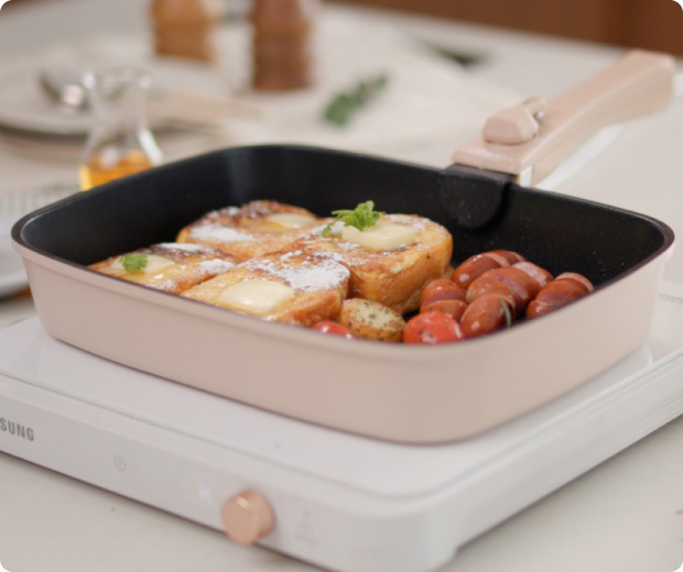 Why rectangular cookware makes sense for long ingredients.
