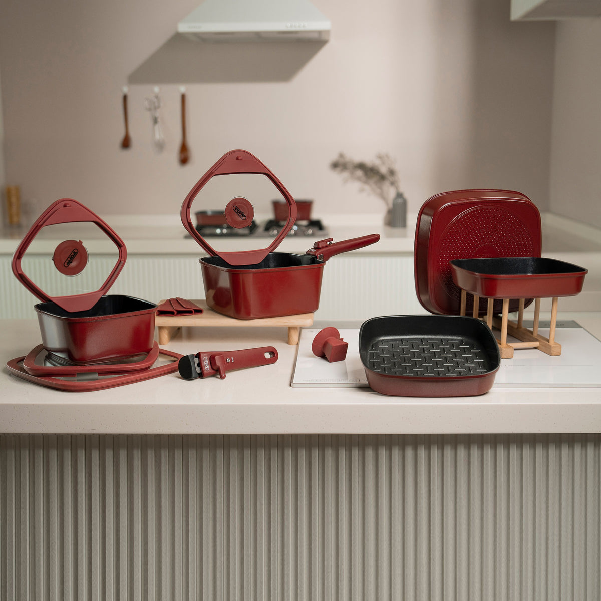 BOOHGLE 15-piece ceramic cookware set in Velvet Burgundy