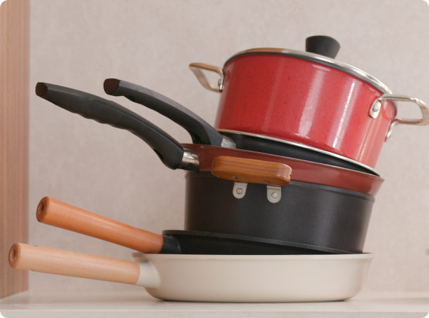 Why detachable handles change cabinet math.