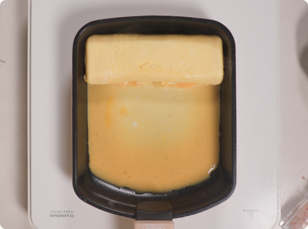 Rolled omelets: shape, heat + release.