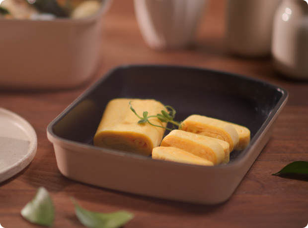 Rolled omelets: shape, heat + release.